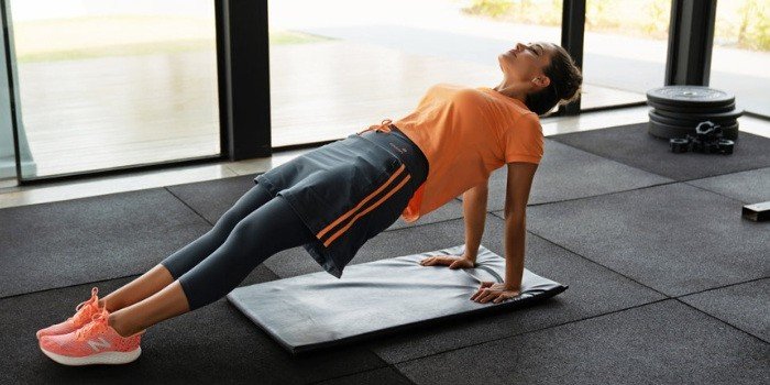 5 poses de yoga que vão te ajudar a fortalecer o core!